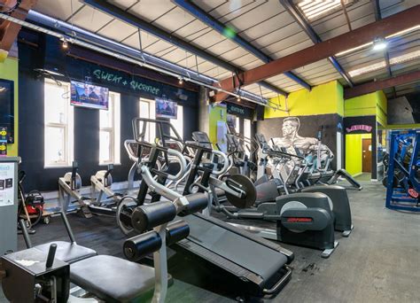Temple gym - Cancel direct booking through Temple Gym. - PLANS: you no longer need to personally renew plans or buy new services. With Templo Gym you can do everything through the app! The technology is 100% secure and will help you save time. - NOTIFICATIONS: Templo Gym warns you of your next activities or if someone has sent …